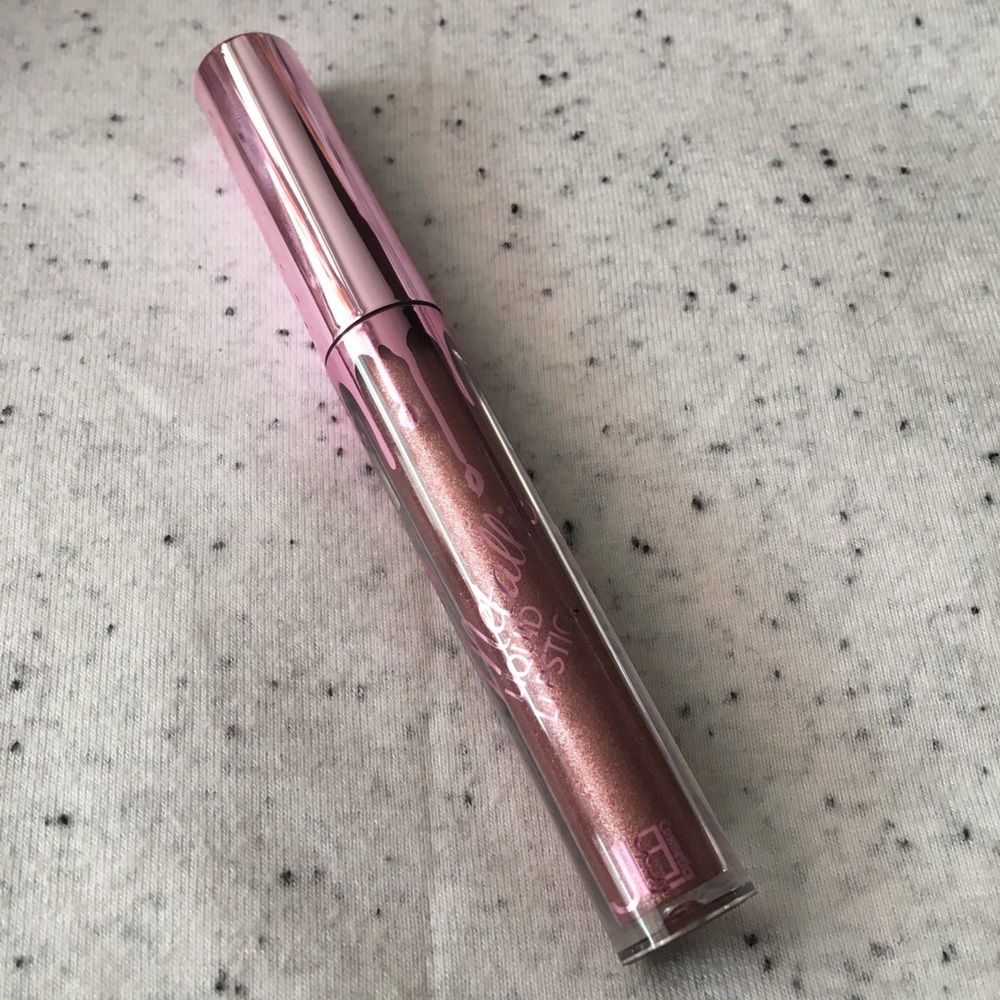🚫3/$25 HAPPY LIPS Metallic Liquid Lipgloss